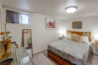 Black Hills Basecamp: Historic Rapid City Home! - Apartments