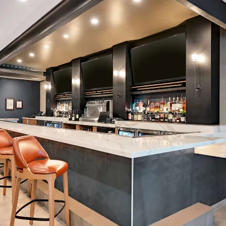 DoubleTree by Hilton Denver International Airport