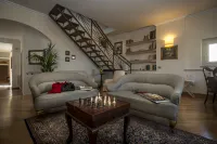 Residence Torremuzza - Charming House in the Heart of Palermo with Lovely View