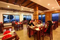 Arayal Resort-A Unit of Sharoy Resort - breakfast