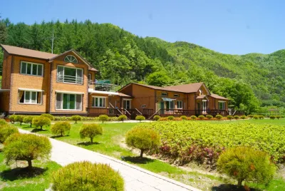 진안 데미샘빌리지펜션 논개생가참숯가마찜질방 주변 호텔