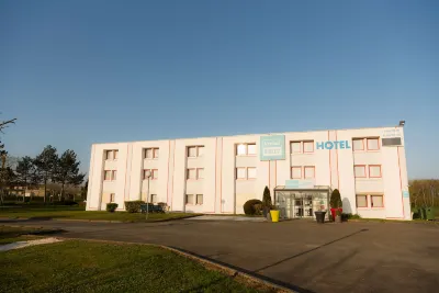 Greet Chartres Est Hotels in der Nähe von Chamber of Commerce and Industry CCI Eure et Loir