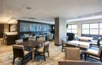 DoubleTree by Hilton Hotel & Suites Houston by The Galleria