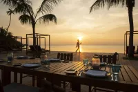 The Residence Maldives at Dhigurah Hotels in Dhaandhoo