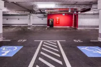 IntercityHotel Graz - Parking