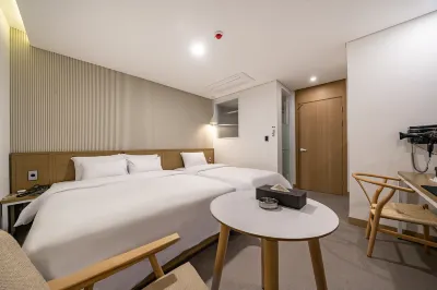 Songtan Hotel Box Hôtels à : Pyeongtaek