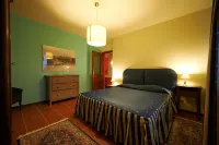 Felicin - Dimora del Centro Hotel a Monforte d'Alba