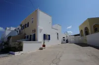 Villa Kavallaris & Apartments Hotel a 
