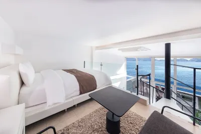 Geojedo Wow Pension Hotels near Geoje Haegeumgang ("Mount Kumgang of the sea")