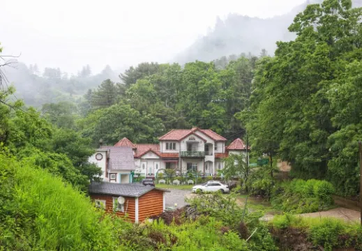 楊平郡4hue House旅館