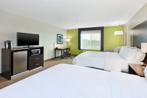 Holiday Inn Express & Suites Effingham فنادق في Effingham
