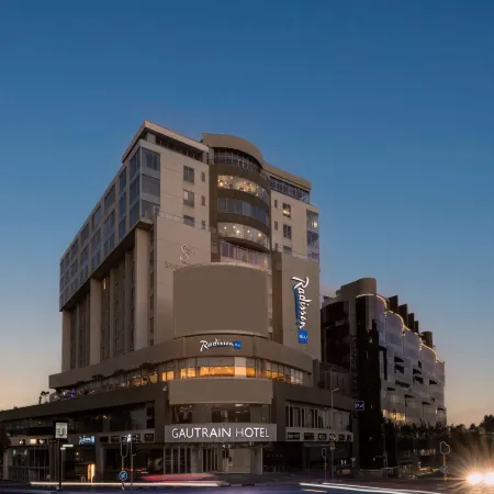Radisson Blu Gautrain Hotel, Sandton Johannesburg