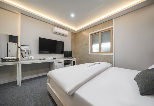 문경 스위트 호텔