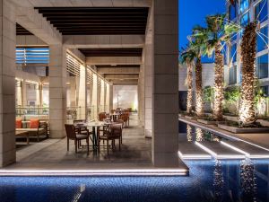 DoubleTree by Hilton Riyadh Financial District Hotel & Suites