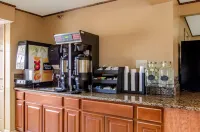 Americas Best Value Inn and Suites Fort Collins East I-25 - Breakfast