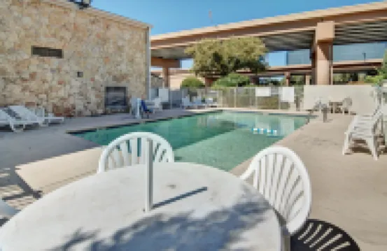 達拉斯森林車道6號汽車旅館