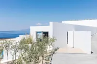 Andronis Arcadia Hotel Hotels near Oia