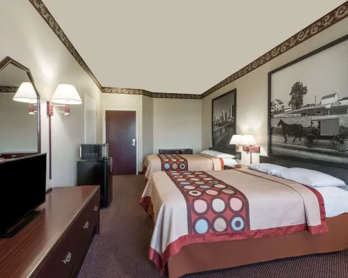 Super 8 by Wyndham Harrisburg Hershey North Hoteles en Skyline View