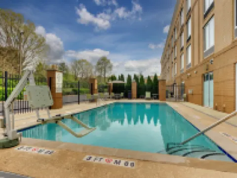 富蘭克林假日酒店 - 冷泉 威廉森縣酒店