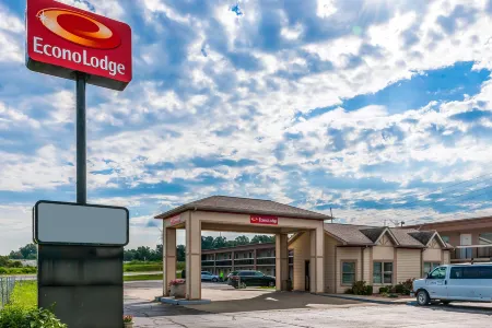 Econo Lodge Vincennes Отели в г. Венсен