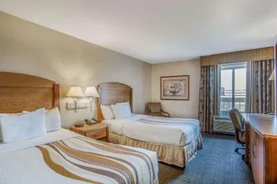 La Quinta Inn & Suites by Wyndham Islip - MacArthur Airport Các khách sạn ở Sayville