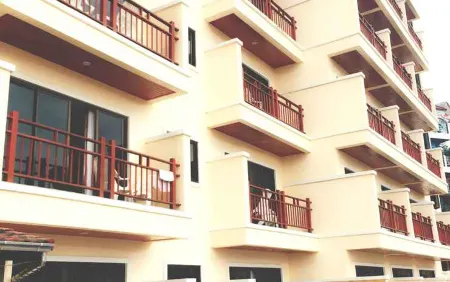 Jiraporn Hill Resort