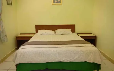 Full House Lawu 2 Bedrooms at Rawa Pening Garden Hôtels à : Candi
