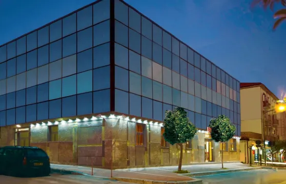 埃博利水晶酒店