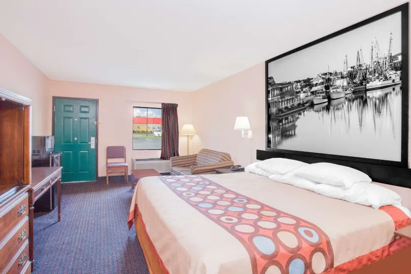 Super 8 by Wyndham Columbia
