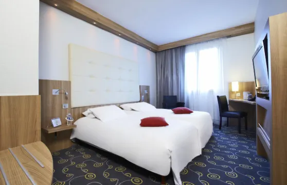 基里亞德圖爾中心酒店