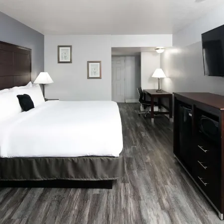 Red Lion Inn & Suites Tucson Downtown