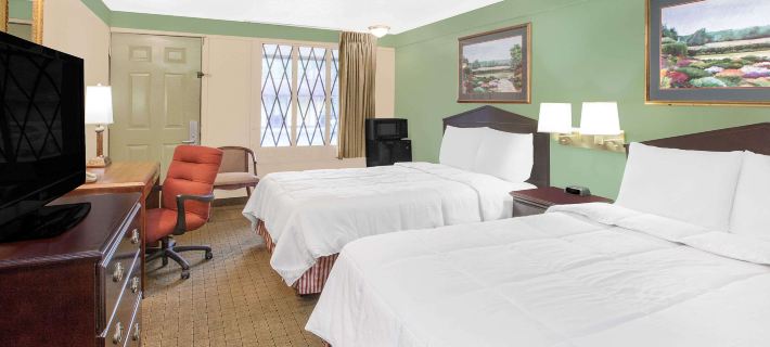 Knights Inn Battle Creek Hotels in Calhoun County