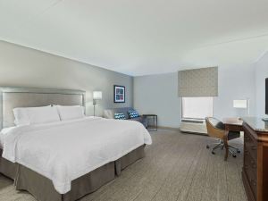 Hampton Inn Hartford-Airport