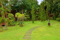 ChiangsanGoldenland Resort 1 Hotels near Golden Triangle