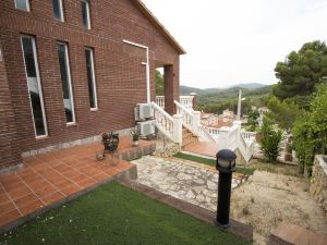 Catalunya Casas: Cozy Masia Astral with Amazing Mountain Views!