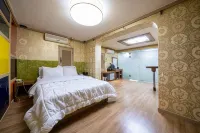 Soo Hotel