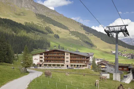 Valara - Alpine Art Hotel