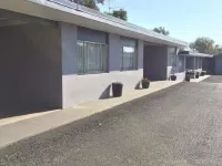 The Commercial Hotel Motel