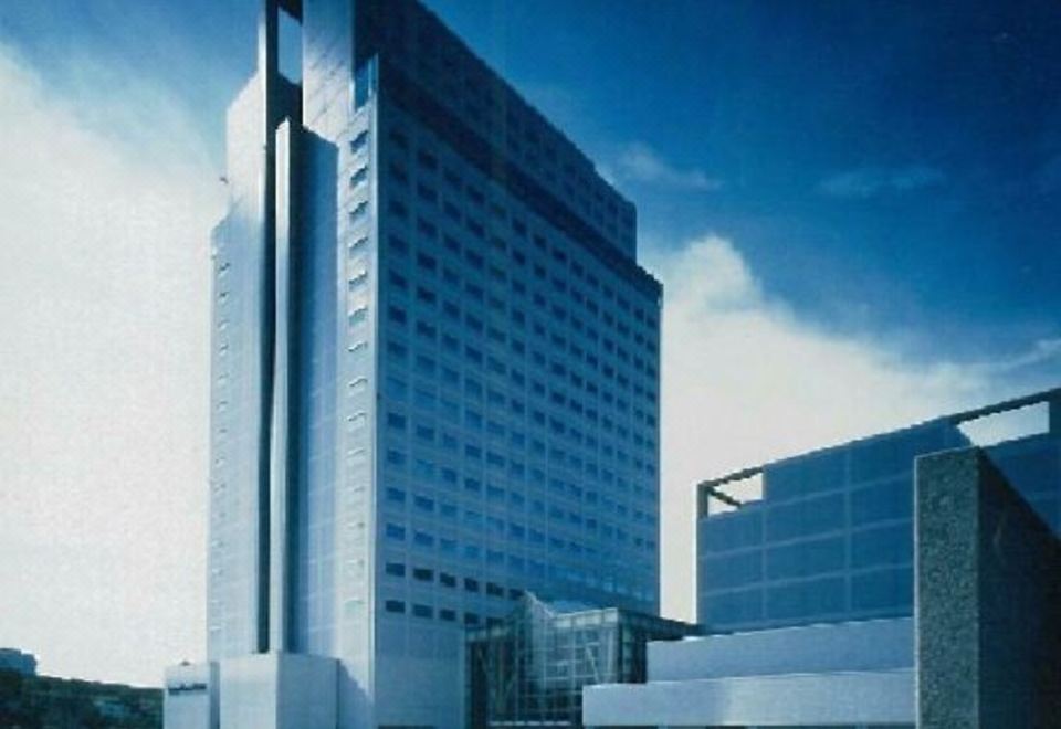 1. 요코하마 테크노..