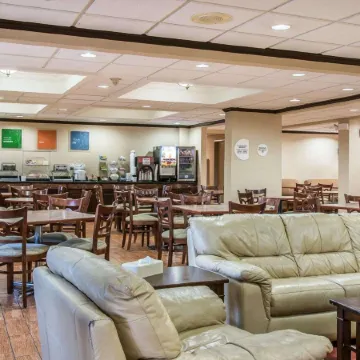 Comfort Inn Near Greenfield Village