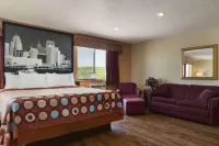 Super 8 by Wyndham Taylor/Detroit Area - Motels