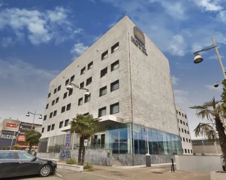 米蘭金城貝斯特韋斯特酒店 特雷扎諾南納維利奧酒店