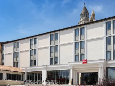 Ibis Périgueux Centre Hotel dekat Restaurant de L'Etang des Reynats
