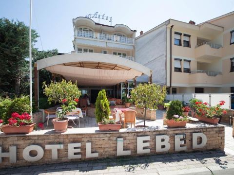 Hotel Lebed