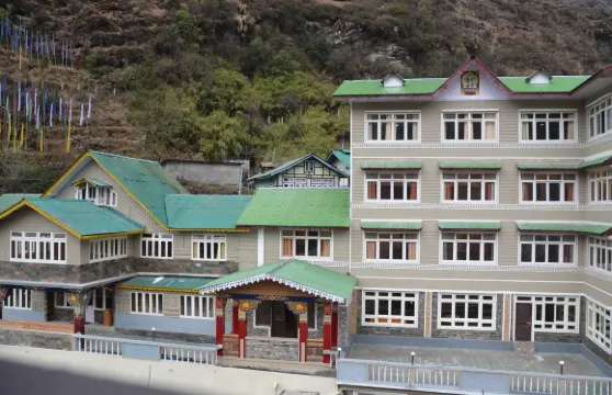 拉沖勒柯西度假村