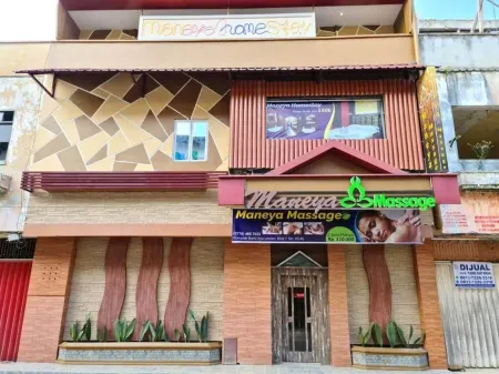 RedDoorz Plus Near Nagoya Hill Batam 6 Отели рядом с достопримечательностью «THE SPA SECRET»