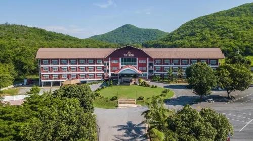 Thongsomboon Club Hotel