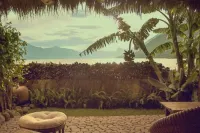 Laguna Lodge Eco-Resort & Nature Reserve Hotels in Солола