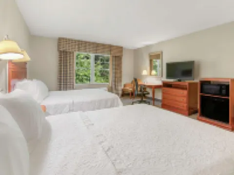 Hampton Inn & Suites North Conway Hotels in Conway