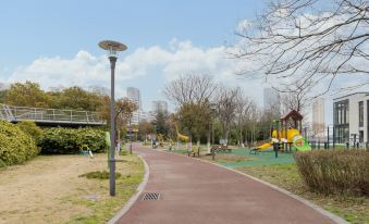 Donghe Yinjv Homestay (Renmin East Road)